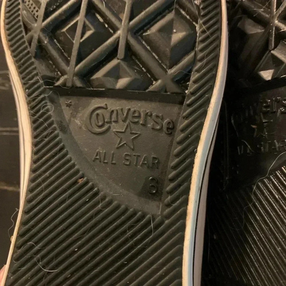 SOLD. Galaxy converse All-Star - Picture 6 of 6